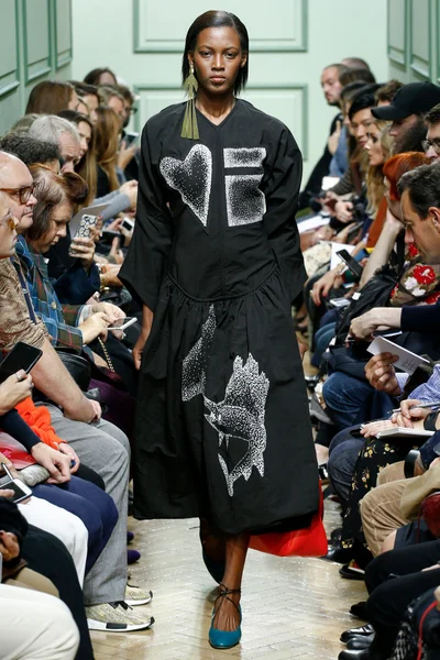 Look 35
